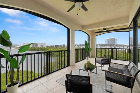Condo in Tampa, Florida, 3 bedrooms  № 1846653 - photo 14