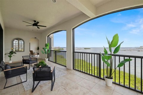 Condo in Tampa, Florida, 3 bedrooms  № 1846653 - photo 15