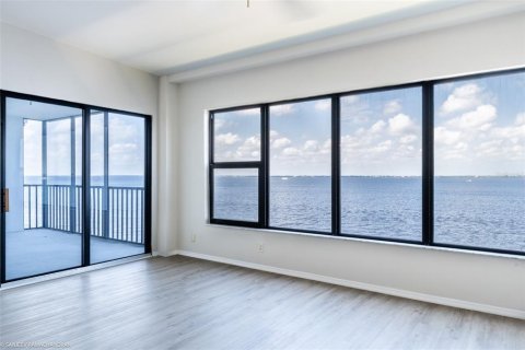 Condominio en alquiler en Punta Gorda, Florida, 3 dormitorios, 178 m2 № 1838577 - foto 19