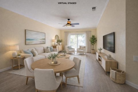 House in Tampa, Florida 4 bedrooms, 142.42 sq.m. № 2270468 - photo 8