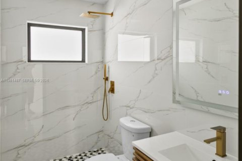 Купить виллу или дом в Хайалиа, Флорида 3 спальни, 129.6м2, № 2043647 - фото 22