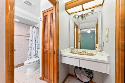 Villa ou maison à vendre à Deltona, Floride: 3 chambres, 152.17 m2 № 2418434 - photo 18