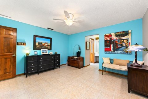Villa ou maison à vendre à Deltona, Floride: 3 chambres, 152.17 m2 № 2418434 - photo 16