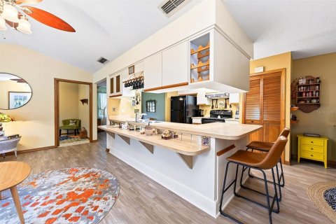 Villa ou maison à vendre à Deltona, Floride: 3 chambres, 152.17 m2 № 2418434 - photo 13