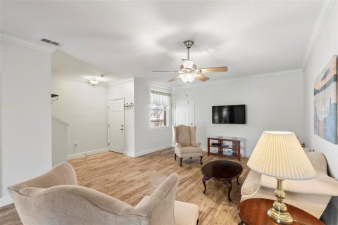 Townhouse in Palm Coast, Florida 3 bedrooms, 151.99 sq.m. № 1648853 - photo 6