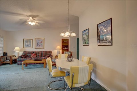 Condo in Palm Harbor, Florida, 2 bedrooms  № 2386746 - photo 7