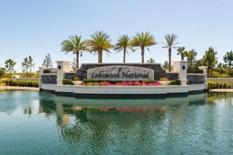 Condo in Bradenton, Florida, 2 bedrooms in LAKEWOOD NATIONAL  № 1612377 - photo 2