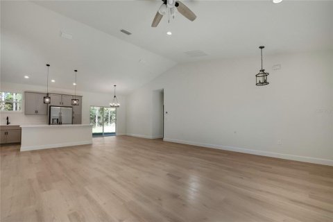 Villa ou maison à vendre à Citrus Springs, Floride: 3 chambres, 160.63 m2 № 1426685 - photo 7