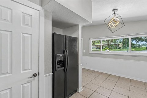 House in Lakeland, Florida 3 bedrooms, 110.55 sq.m. № 2208789 - photo 18