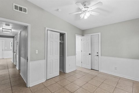 House in Lakeland, Florida 3 bedrooms, 110.55 sq.m. № 2208789 - photo 28