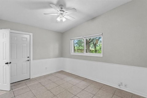 House in Lakeland, Florida 3 bedrooms, 110.55 sq.m. № 2208789 - photo 26
