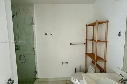 Condo in Miami, Florida  № 1892853 - photo 9