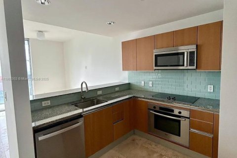 Condo in Miami, Florida  № 1892853 - photo 5