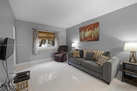 Copropriété à vendre à Homestead, Floride: 2 chambres, 85.47 m2 № 2003884 - photo 6