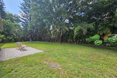 Villa ou maison à louer à Port St. Lucie, Floride: 2 chambres, 171.13 m2 № 2386973 - photo 27