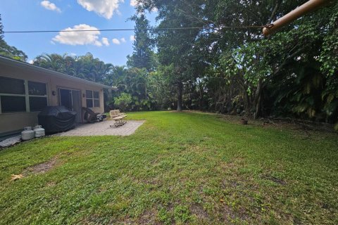 Villa ou maison à louer à Port St. Lucie, Floride: 2 chambres, 171.13 m2 № 2386973 - photo 26