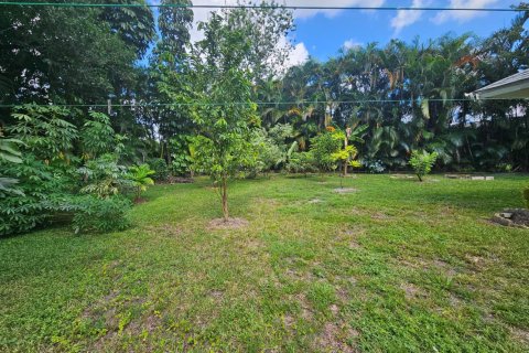 Villa ou maison à louer à Port St. Lucie, Floride: 2 chambres, 171.13 m2 № 2386973 - photo 28