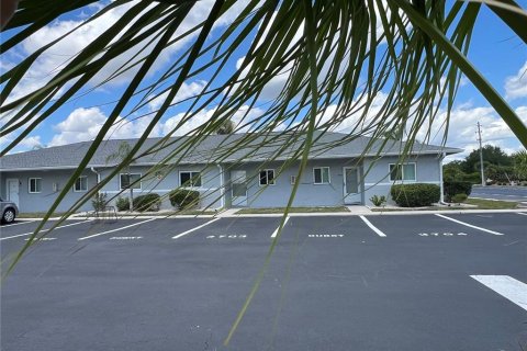 Condo in Lake Suzy, Florida, 2 bedrooms № 2167043