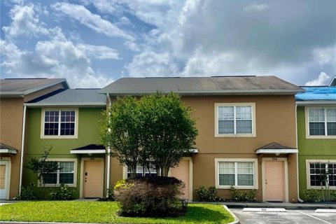 Adosado en venta en Kissimmee, Florida, 2 dormitorios, 104.05 m2 № 2201544 - foto 3