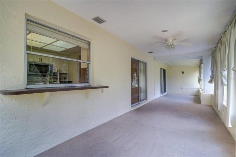 Villa ou maison à vendre à Palm Harbor, Floride: 3 chambres, 176.14 m2 № 1744443 - photo 24