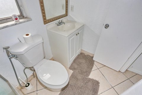 Copropriété à vendre à Pompano Beach, Floride: 2 chambres, 92.9 m2 № 2146937 - photo 27