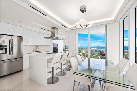 Купить кондоминиум в Майами-Бич, Флорида 2 спальни, 128.21м2, № 1981754 - фото 6