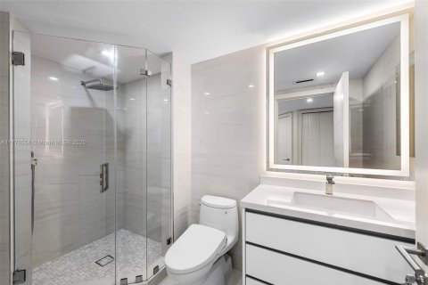 Купить кондоминиум в Майами-Бич, Флорида 2 спальни, 128.21м2, № 1981754 - фото 23