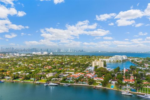 Купить кондоминиум в Майами-Бич, Флорида 2 спальни, 128.21м2, № 1981754 - фото 27