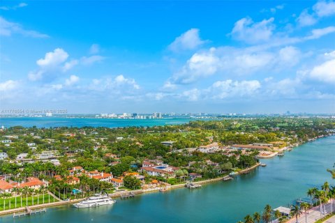 Купить кондоминиум в Майами-Бич, Флорида 2 спальни, 128.21м2, № 1981754 - фото 28