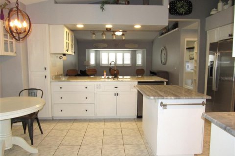 Villa ou maison à vendre à Port Charlotte, Floride: 3 chambres, 199.28 m2 № 1911084 - photo 8