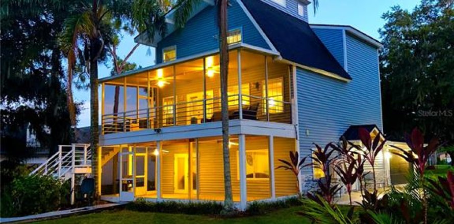 Casa en Lutz, Florida 4 dormitorios, 222.97 m2 № 1823095