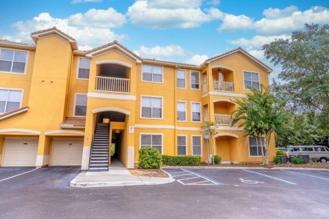 Condominio en Orlando, Florida, 3 dormitorios № 2400147
