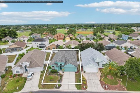 Villa ou maison à vendre à Holiday, Floride: 4 chambres, 187.85 m2 № 2398338 - photo 26
