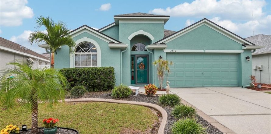 Villa ou maison à Holiday, Floride 4 chambres, 187.85 m2 № 2398338