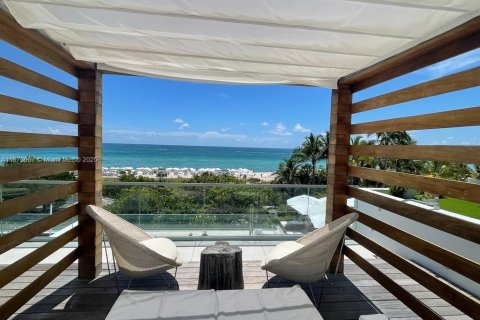 Condo à Miami Beach, Floride, 1 chambre № 2080342