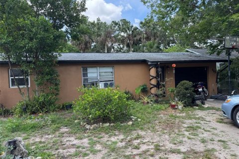 House in South Daytona, Florida 2 bedrooms, 102.19 sq.m. № 1876510 - photo 1
