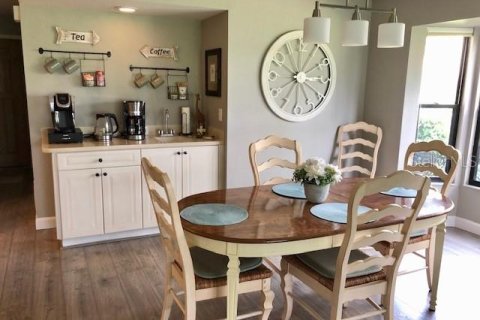 Condominio en alquiler en Sarasota, Florida, 2 dormitorios, 112.6 m2 № 1907369 - foto 4