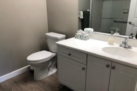 Condominio en alquiler en Sarasota, Florida, 2 dormitorios, 112.6 m2 № 1907369 - foto 12