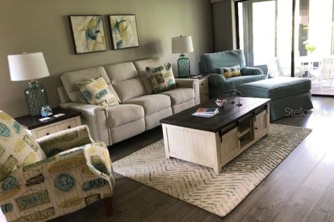 Condominio en alquiler en Sarasota, Florida, 2 dormitorios, 112.6 m2 № 1907369 - foto 5