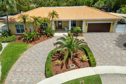 Villa ou maison à Weston, Floride 4 chambres, 311.41 m2 № 2190367