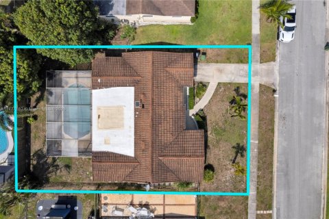 House in Margate, Florida 3 bedrooms, 146.97 sq.m. № 1865434 - photo 5