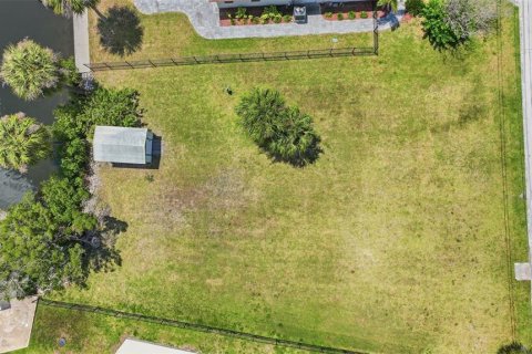 Land in Port Richey, Florida № 2206786 - photo 11