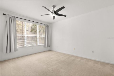 Condo in Sanford, Florida, 3 bedrooms  № 2215544 - photo 8