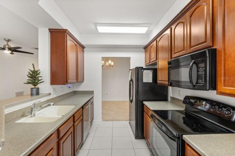 Condo in Sanford, Florida, 3 bedrooms  № 2215544 - photo 5
