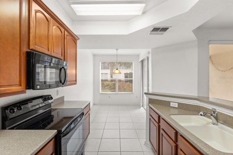 Condo in Sanford, Florida, 3 bedrooms  № 2215544 - photo 6