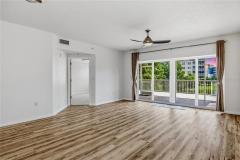 Copropriété à vendre à Largo, Floride: 3 chambres, 170.57 m2 № 2284989 - photo 15