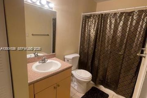 Снять в аренду кондоминиум в Уэст-Палм-Бич, Флорида 2 спальни, 65.77м2, № 2065345 - фото 12