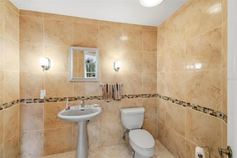 Casa en venta en Sarasota, Florida, 4 dormitorios, 278.89 m2 № 2383542 - foto 12