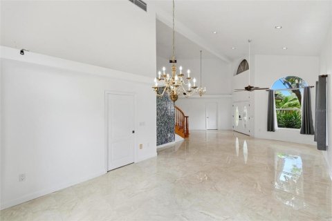 Casa en venta en Sarasota, Florida, 4 dormitorios, 278.89 m2 № 2383542 - foto 9