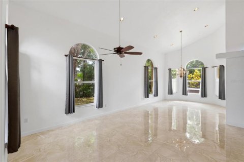 Casa en venta en Sarasota, Florida, 4 dormitorios, 278.89 m2 № 2383542 - foto 8